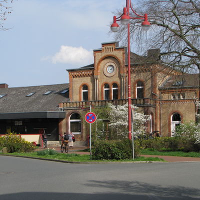 Bahnhofsgebude in Elze