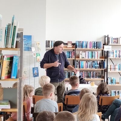 Autor Martin Klein zu Gast in der Stadtbücherei Elze