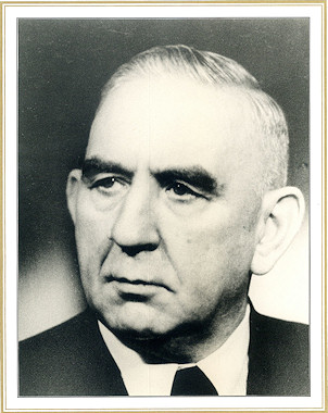 Hermann Wiese
Bürgermeister der Stadt Elze
Dezember 1948 ~ Dezember 1950
Dezember 1952 ~ November 1954