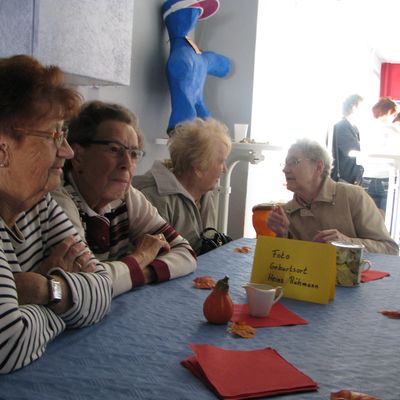 Nach dem Flashmob: Speeddating im Ladentreff