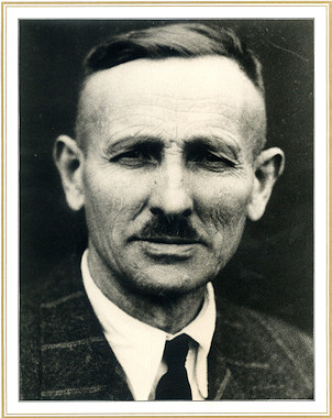Karl Ludewig
Bürgermeister der Stadt Elze
Oktober 1946 ~ August 1947