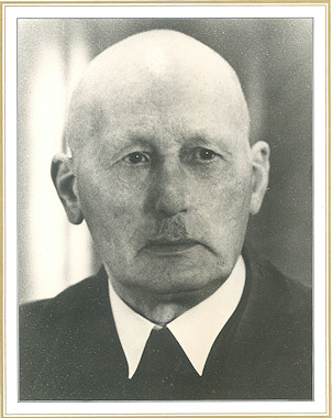 Wilhelm Sempf
Bürgermeister der Stadt Elze
Dezember 1950 ~ Dezember 1951